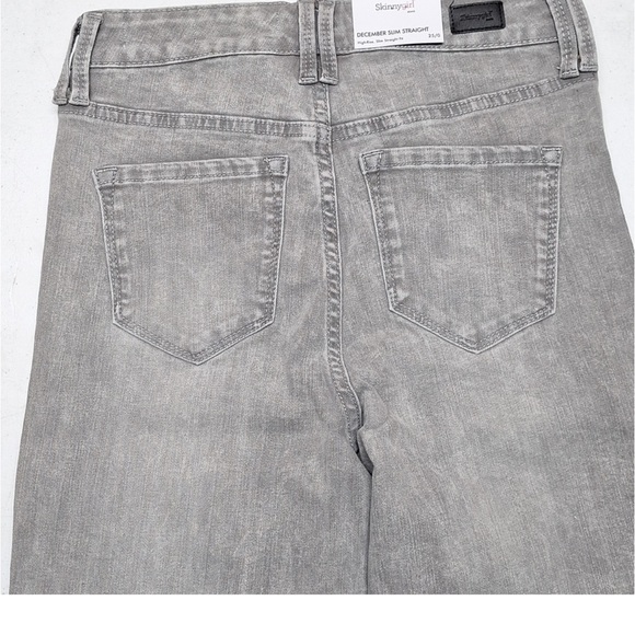 NEW! Skinny Girl December High-Rise Slim Straight Gray Jeans - Picture 4 of 6